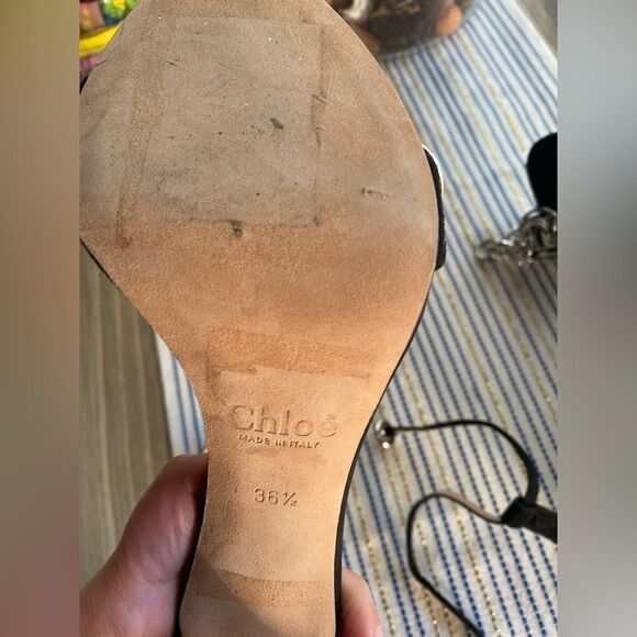 Chloe , black shoes with chains in front and ankle bracelet, new never used - Picture 8 of 8